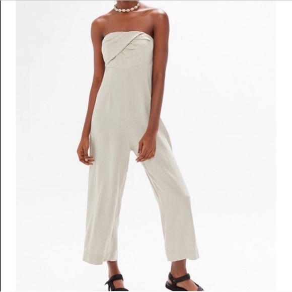 Urban Outfitters Pants - Urban Linen Strapless Jumpsuit Urban Outfitters Pants - Urban Linen Strapless Jumpsuit